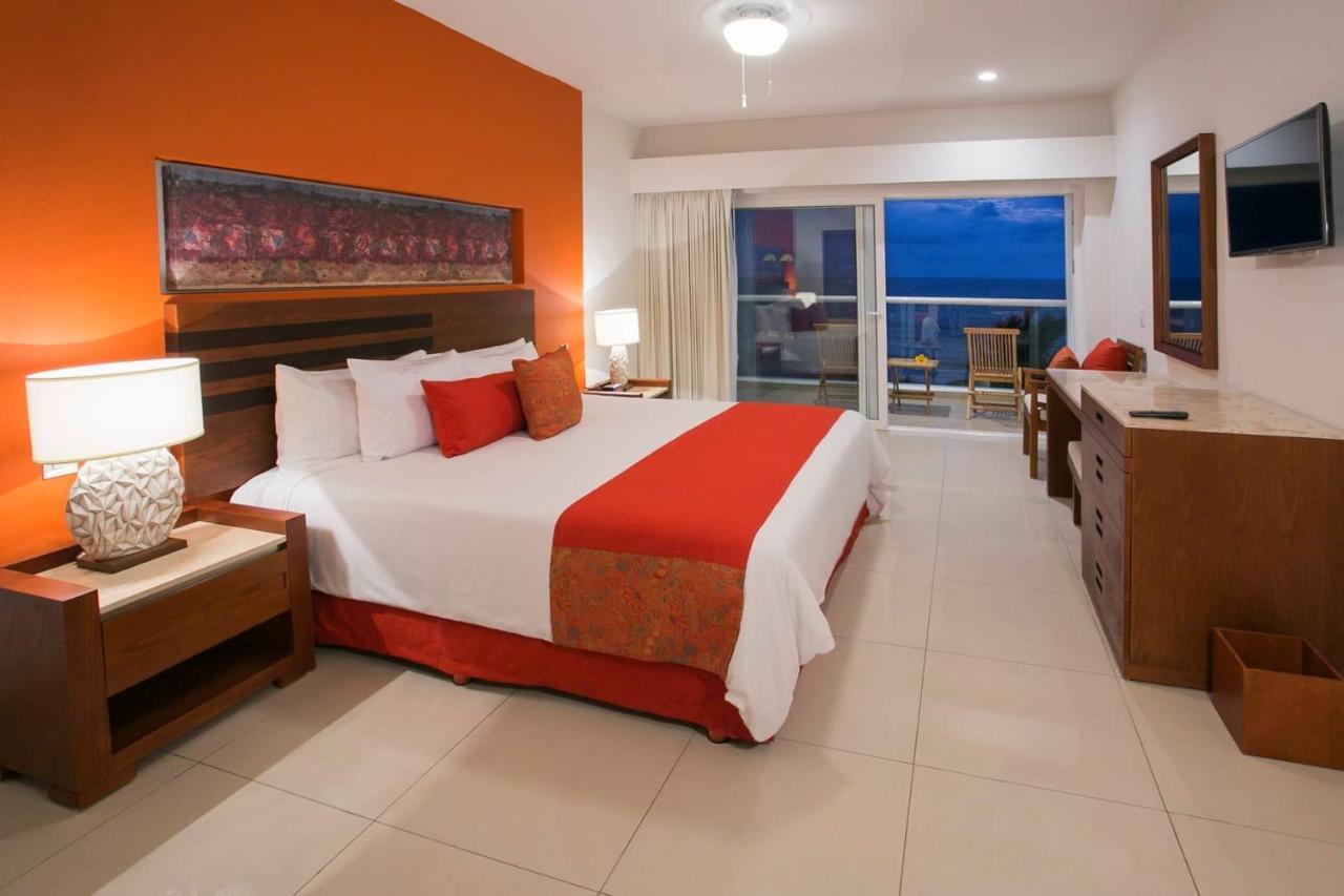 Marival Resort&Suites - Все включено Нуэво-Вальярта Экстерьер фото